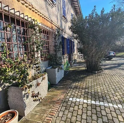 La Maison Deux Nocleg ze śniadaniem 4*