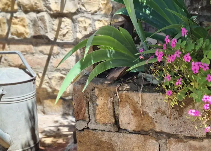 B&B La Maison Deux 4*